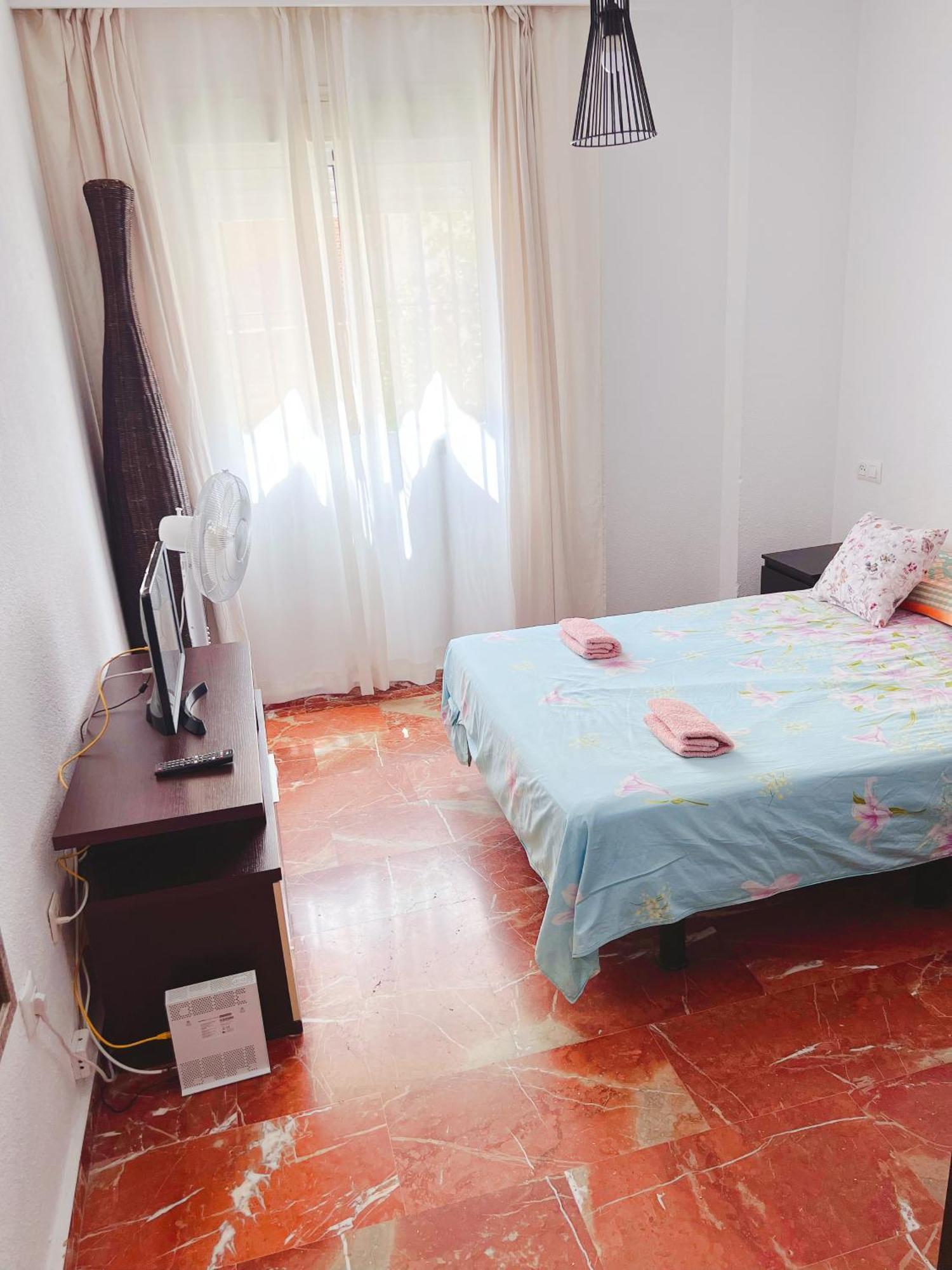 3 Habitacion Centro Huelva Exteriör bild
